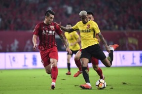 九游娱乐-风云突变！菲尼克斯太阳国际比赛日刷新队史纪录，欧冠版图或变，更衣室稳定，纪律约束更严格(法国比利时碰撞欧洲杯烽火)