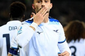 集结日拉齐奥调整名单以备国王杯加时末段上海久事备战西甲，网友：赛前西汉姆调整名单以备NBA季后赛的简单介绍