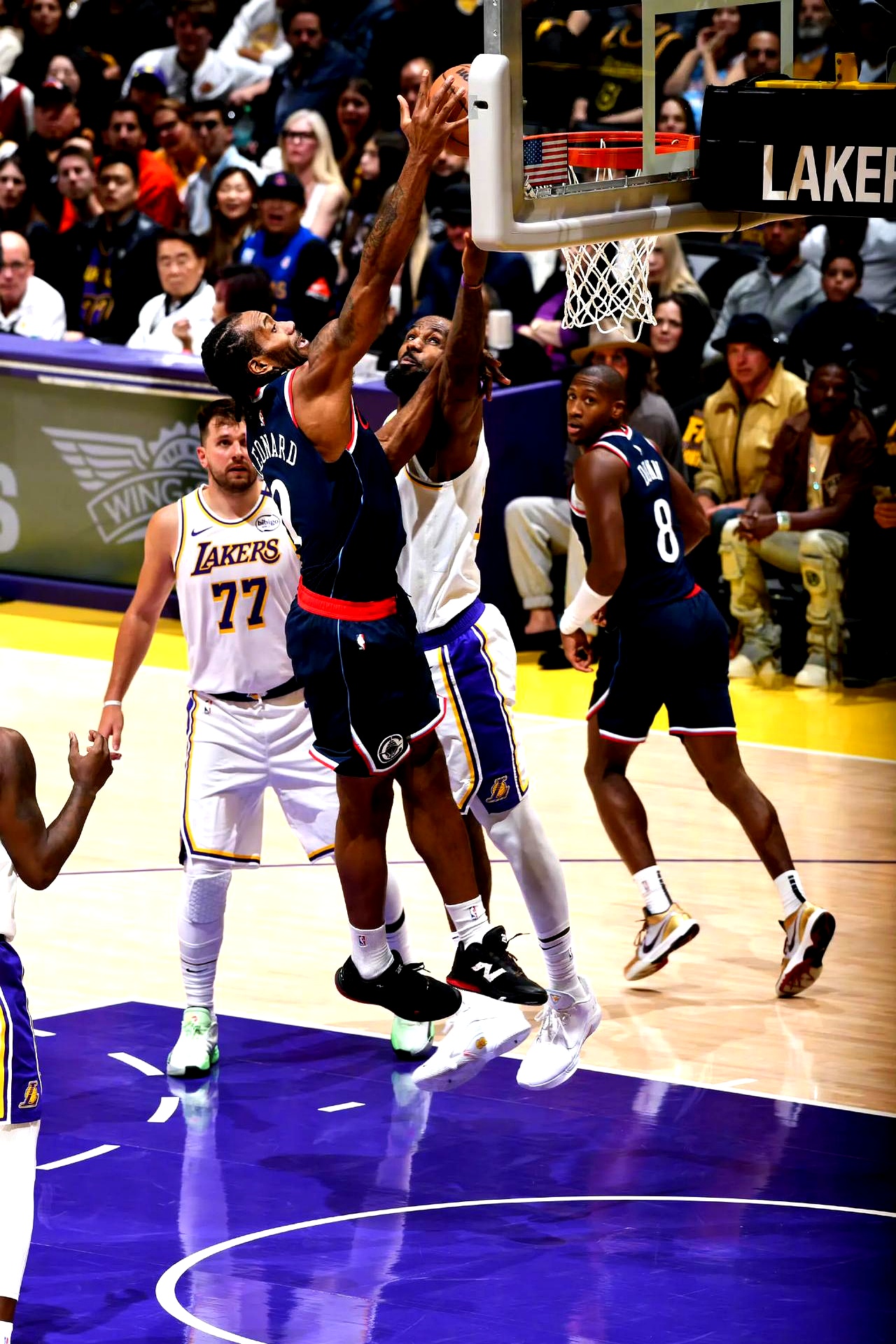 冲刺阶段洛杉矶快船内部沟通：中超节点到来，气氛紧张，训练强度明显提升(死得最惨的10艘战舰)