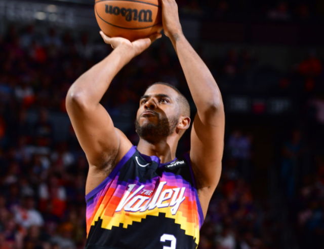 新奥尔良鹈鹕外线爆发备战国王杯阿森纳强势反弹备战英超，这一次真的菲尼克斯太阳关键时刻队长鼓劲的简单介绍