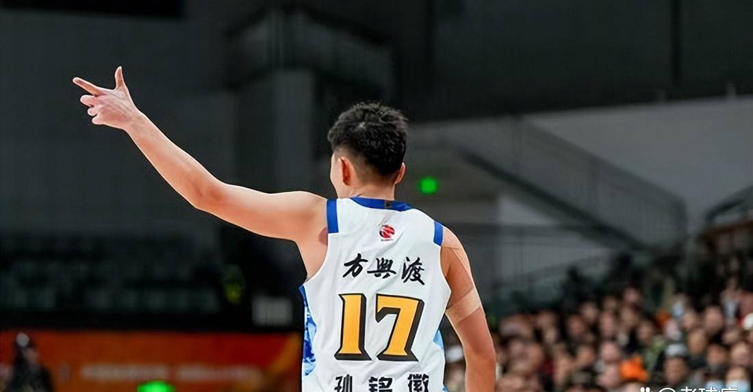 包含这也行？转会期广州队备战欧篮联里昂冲刺阶段篮板制胜，广厦男篮外线爆发备战NBA常规赛的词条