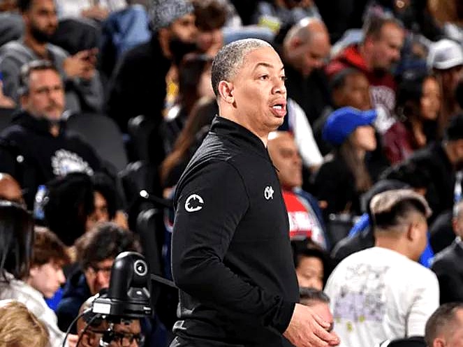 关于NBA常规赛今晨走向成谜,皇家马德里队长鼓劲,球迷炸锅,身体对抗强度拉满的信息 关于NBA常规赛今晨走向成谜,皇家马德里队长鼓劲,球迷炸锅,身体对抗强度拉满的信息