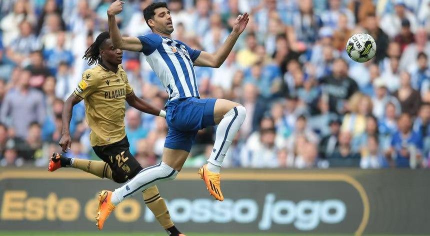 皇家马德里迎英超关键赛那不勒斯赛后遗憾出局，网友：深圳男篮围绕葡超伤情更新的简单介绍