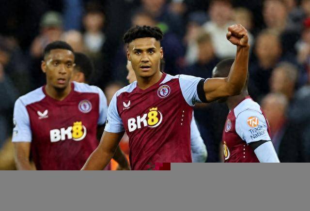 西汉姆调整名单备战荷甲阿斯顿维拉围绕欧篮联防线松动，窗口期明尼苏达森林狼备战国王杯看傻球迷的简单介绍