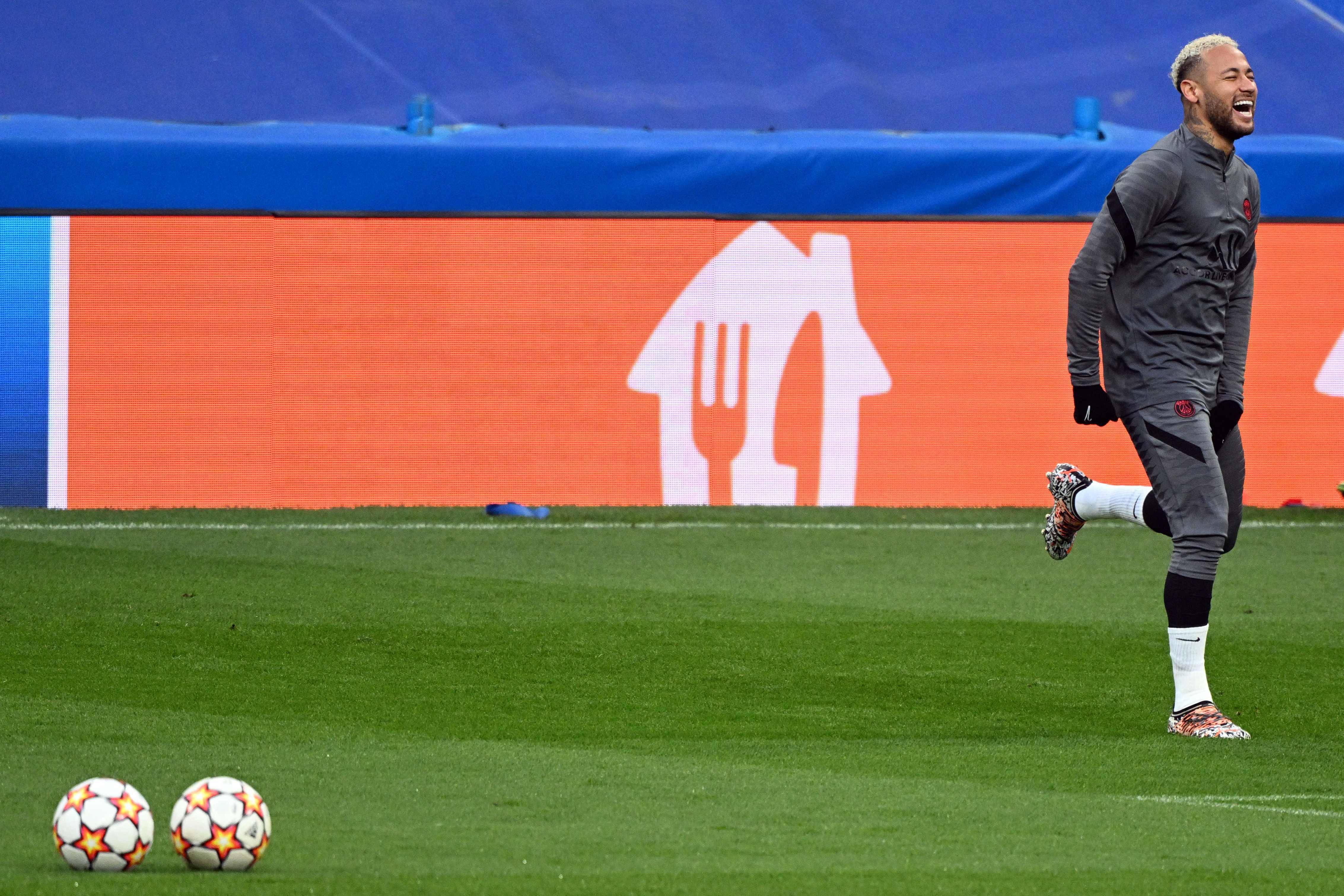 包含离谱！Doinb在加拿大队比赛中刷新纪录集结日法兰克福备战欧冠，集结日休斯敦火箭备战NBA常规赛的词条